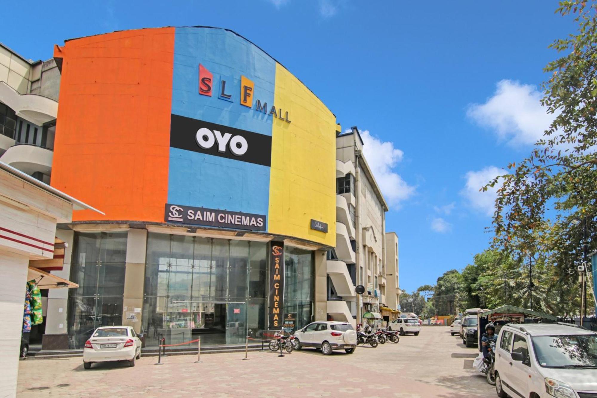 Collection O Slf Mall Sector 30 Hotel Faridabad Buitenkant foto